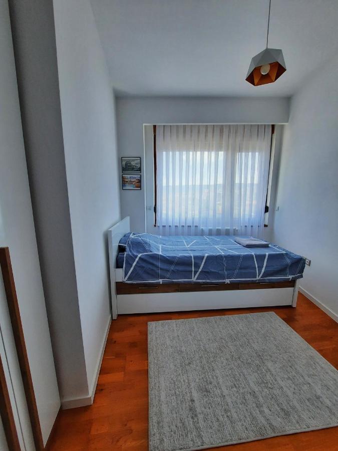 Luxury Sky View Apartment Pristina Exterior foto